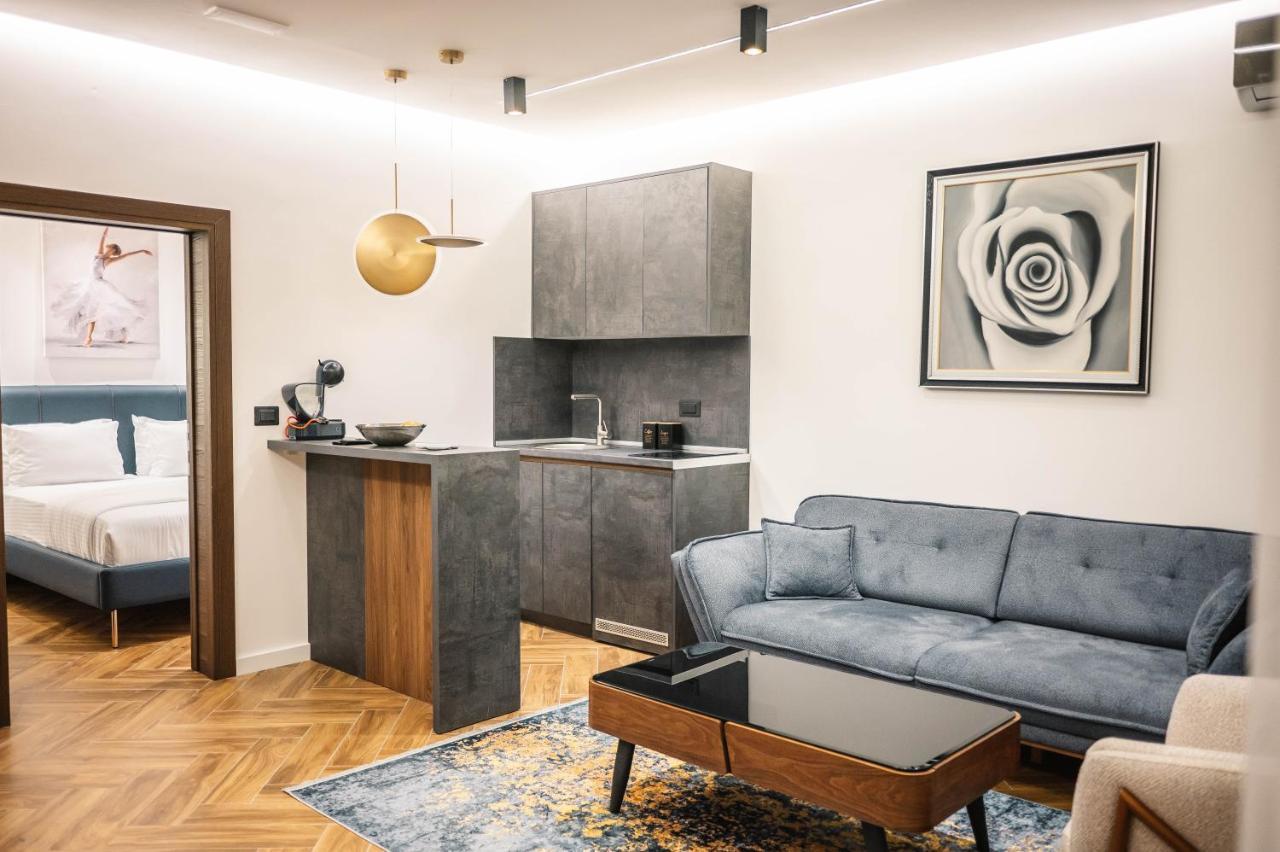 Giardino Lux Apartments Улцинь Экстерьер фото