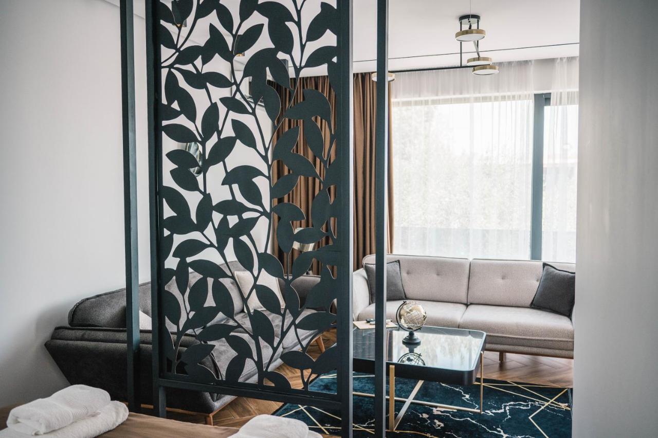 Giardino Lux Apartments Улцинь Экстерьер фото