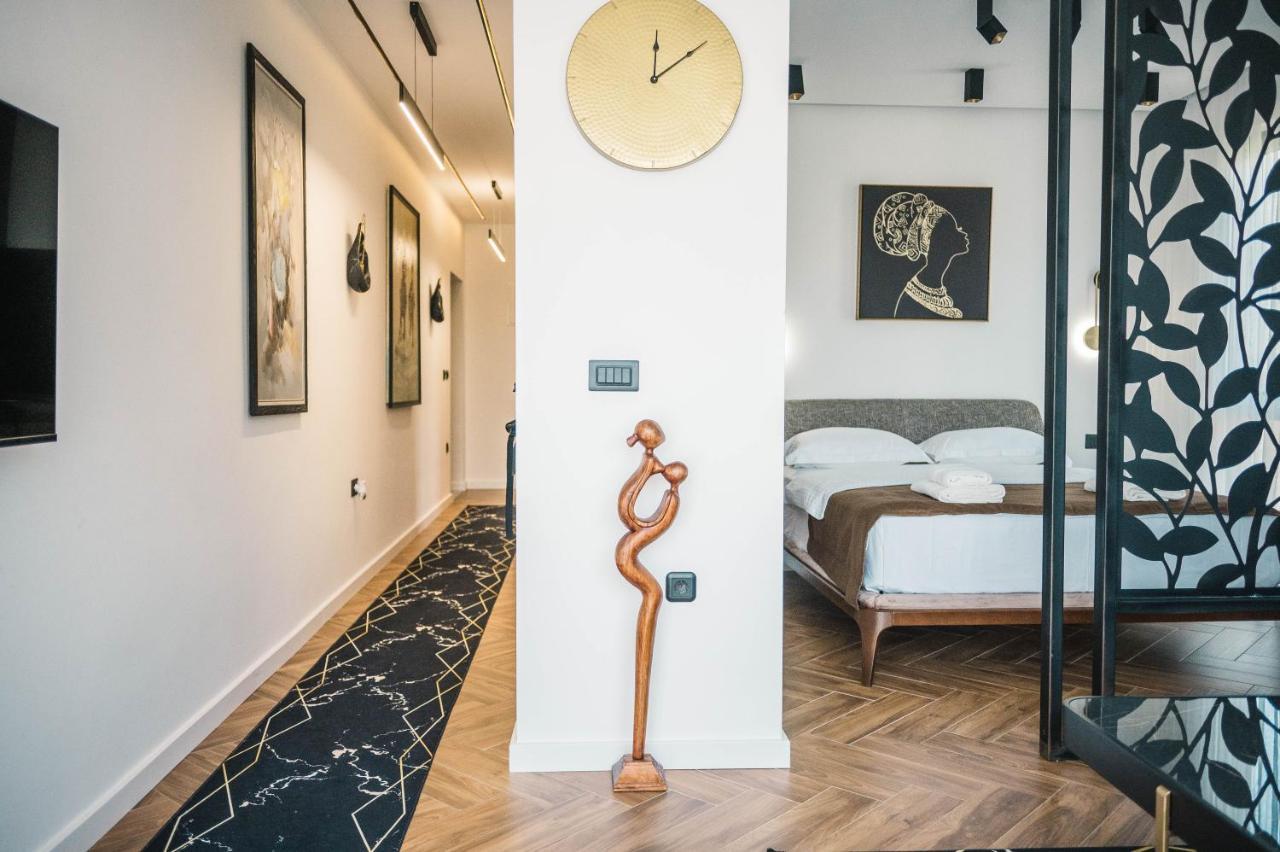 Giardino Lux Apartments Улцинь Экстерьер фото