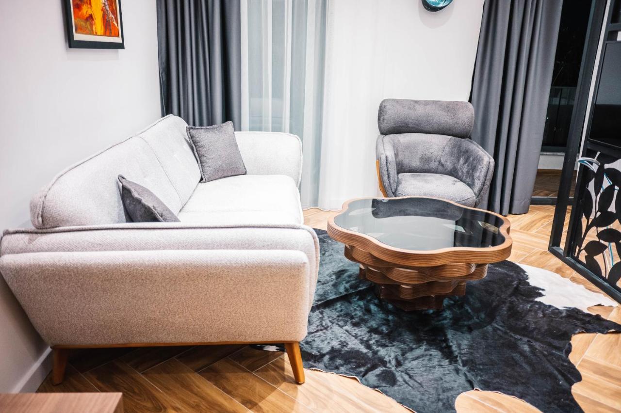 Giardino Lux Apartments Улцинь Экстерьер фото