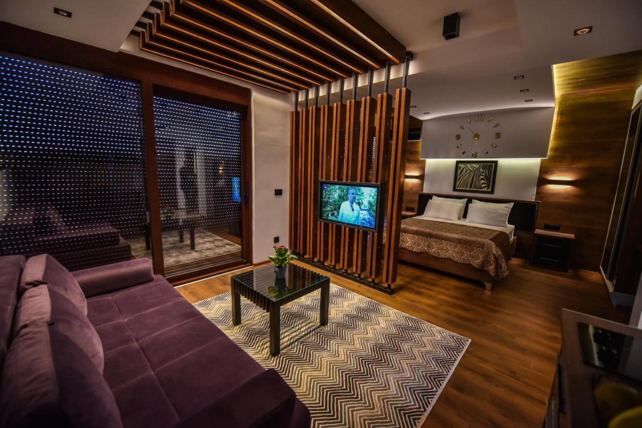 Giardino Lux Apartments Улцинь Экстерьер фото